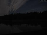 03 : 00