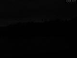 23 : 00