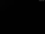 21 : 00