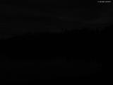 23 : 00