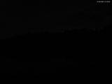 21 : 00