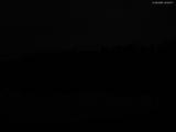 02 : 00
