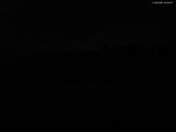 03 : 48