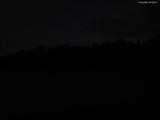 05 : 32