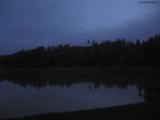 06 : 00