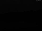 01 : 00
