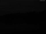 03 : 04