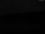 04 : 32
