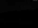 05 : 48