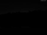 23 : 00