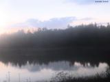 22 : 00