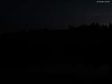03 : 24