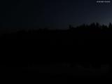 03 : 24