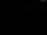 03 : 04