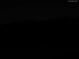 23 : 08