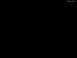 03 : 00