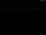 23 : 00