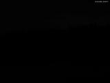 23 : 08