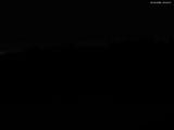 20 : 04