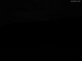 21 : 04