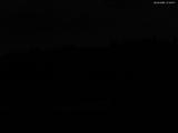 01 : 00