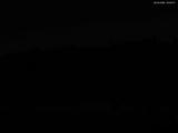 02 : 00
