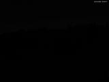 03 : 08