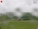14 : 00