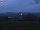 21 : 04