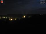 22 : 08