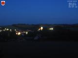 04 : 00