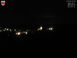 23 : 00