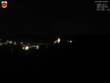 22 : 56