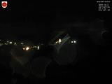 01 : 00