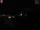 01 : 48