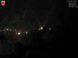 02 : 52