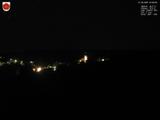 03 : 08