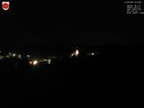 01 : 04