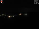 02 : 00