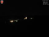 03 : 04