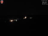 03 : 16