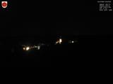 03 : 20