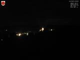 23 : 08