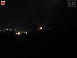 03 : 04