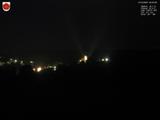 04 : 00