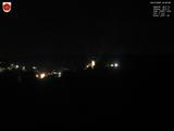 03 : 00