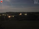 02 : 00