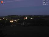 05 : 32