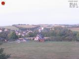 06 : 00