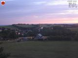 19 : 52
